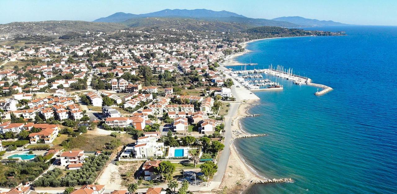 Finikas Garden Beach Resort Nikiti Exterior foto